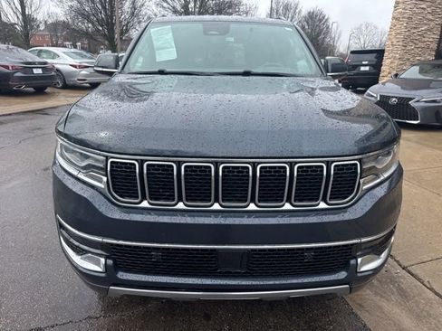 Used 2022 Jeep Wagoneer Series III image 8