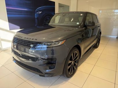 New 2025 Land Rover Range Rover Sport Dynamic SE