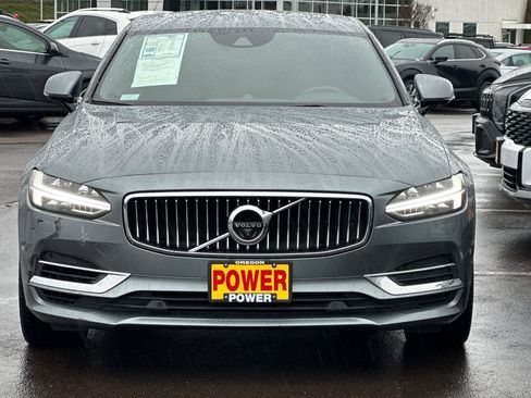 Used 2018 Volvo S90 T8 Inscription w/ Convenience Package AWD/4WD image 9