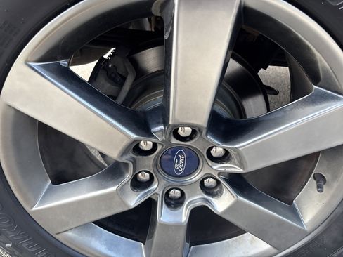 Used 2016 Ford F150 Lariat w/ Equipment Group 502A Luxury image 8