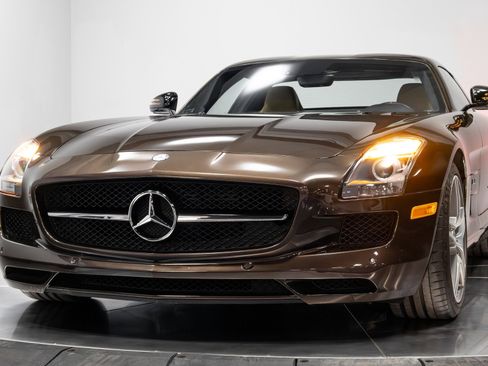Used 2014 Mercedes-Benz SLS AMG GT Coupe image 86