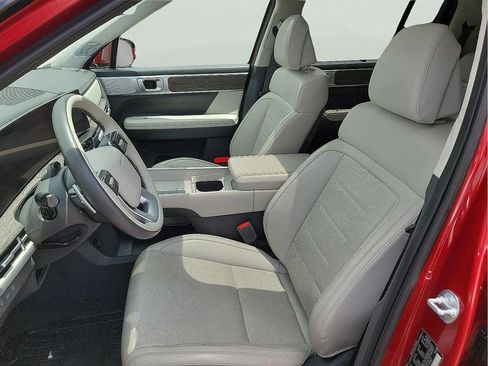 Used 2025 Hyundai Santa Fe Calligraphy AWD/4WD image 14