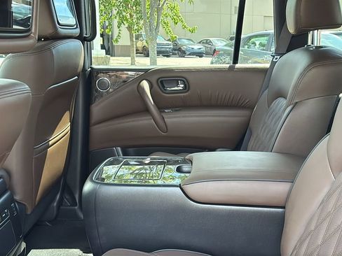 Used 2023 Nissan Armada Platinum w/ Captain's Chairs Package AWD/4WD image 29