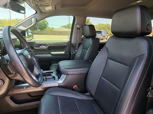 Used 2023 Chevrolet Silverado 1500 LTZ AWD/4WD image 13