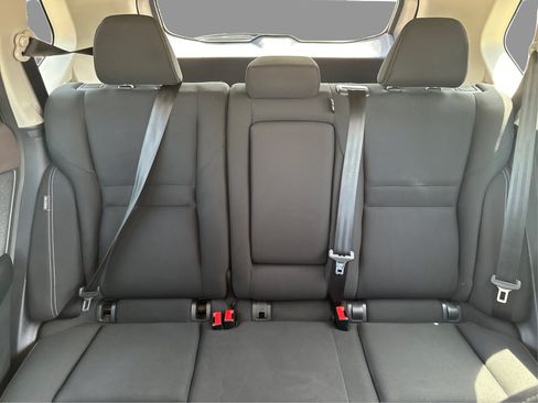 Used 2023 Nissan Rogue S AWD/4WD image 26
