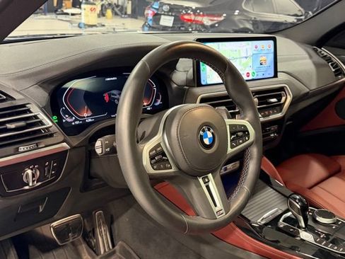 Used 2024 BMW X4 M40i w/ Premium Package image 16