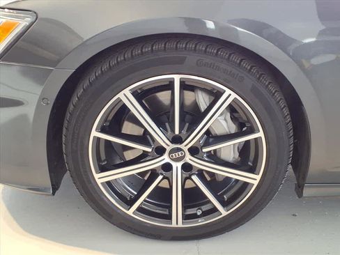 Used 2025 Audi A6 Premium Plus w/ Premium Plus Package image 8