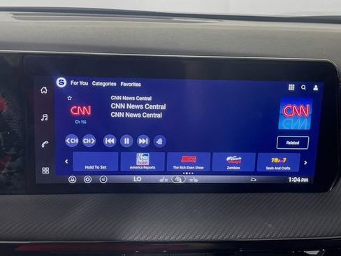 New 2026 Nissan Kicks SR FWD image 9