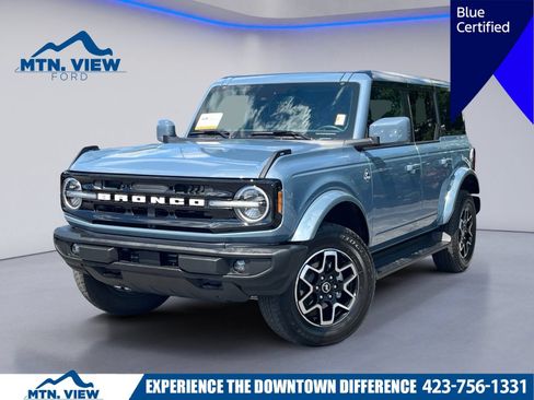 Certified 2025 Ford Bronco Outer Banks AWD/4WD image 1