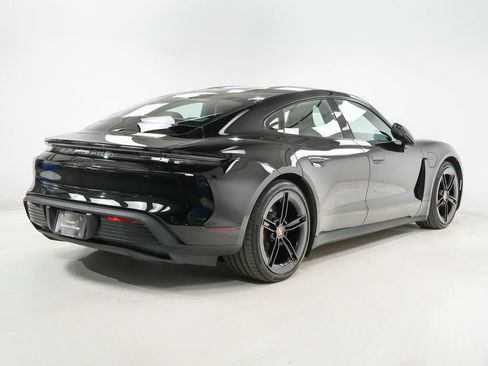 Certified 2025 Porsche Taycan 4S AWD/4WD image 10
