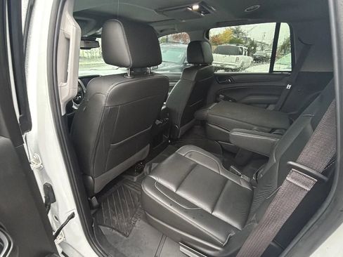 Used 2017 GMC Yukon SLT w/ Open Road Package image 15