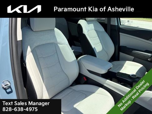 New 2026 Kia Sportage SX Prestige AWD/4WD image 21