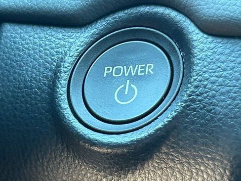 Used 2026 Toyota RAV4 XLE Premium AWD/4WD image 19