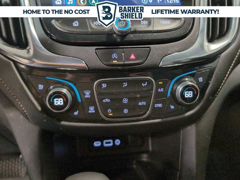 Used 2022 Chevrolet Equinox Premier AWD/4WD image 19
