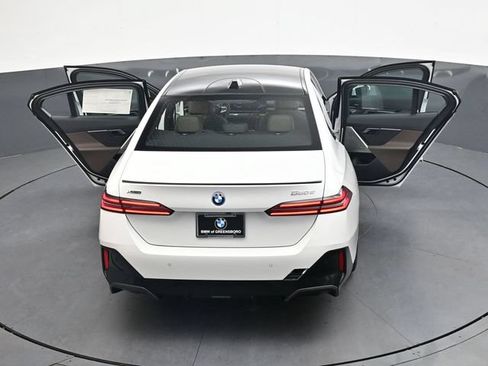 New 2027 BMW 550e xDrive AWD/4WD image 45