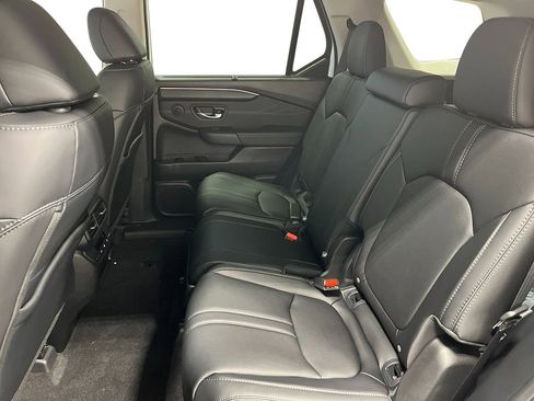 New 2026 Honda Pilot Touring image 23