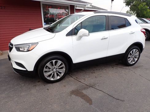 Used 2019 Buick Encore Preferred FWD image 3