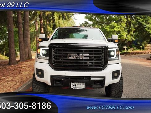 Used 2016 GMC Sierra 2500 Denali w/ Duramax Plus Package AWD/4WD image 6