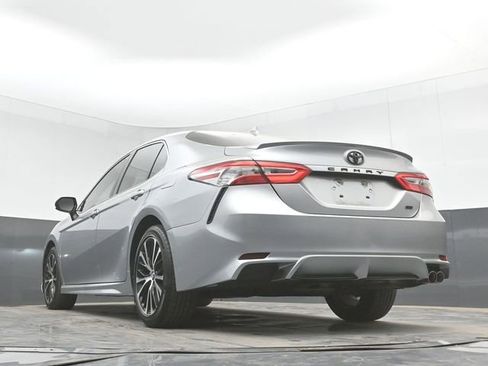 Used 2020 Toyota Camry SE FWD image 43