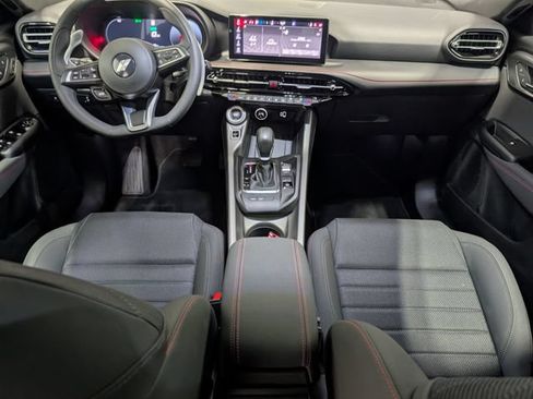 Used 2024 Dodge Hornet R/T AWD/4WD image 11