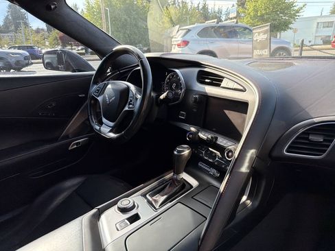 Used 2017 Chevrolet Corvette Grand Sport RWD image 18