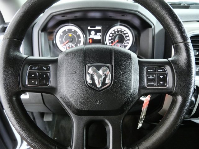 Used 2017 RAM 1500 Classic SLT RWD image 19