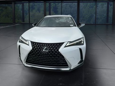Used 2024 Lexus UX 250h FWD w/ Premium Package image 3