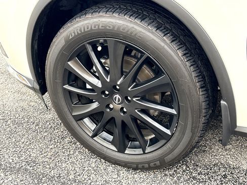 Used 2023 Nissan Murano SL w/ Cargo Package image 23