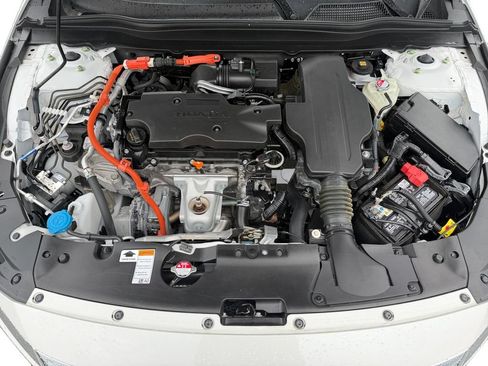 Used 2022 Honda Accord Touring image 15