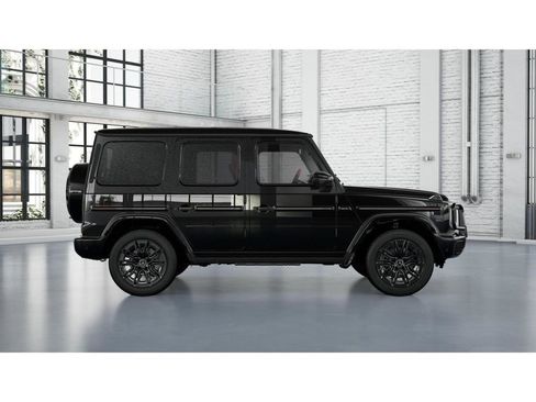 New 2026 Mercedes-Benz G 550 image 2