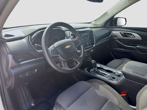 Used 2019 Chevrolet Traverse LS image 7