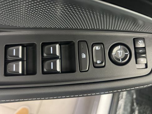 Used 2026 Acura MDX FWD w/ Technology Package image 12