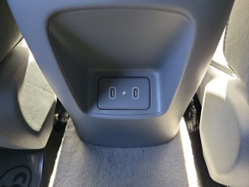 New 2026 Hyundai Elantra SE image 9