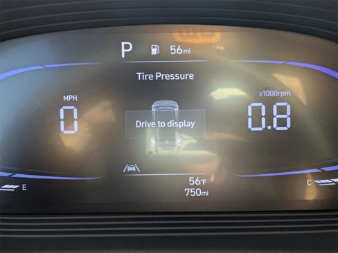 Certified 2024 Hyundai Venue SEL image 37