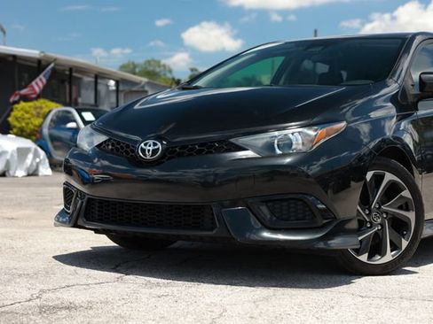 Used 2017 Toyota Corolla iM FWD image 28