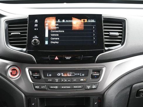 Used 2022 Honda Pilot Special Edition image 12