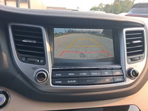 Used 2017 Hyundai Tucson Limited w/ Limited Ultimate Package 03 AWD/4WD image 9