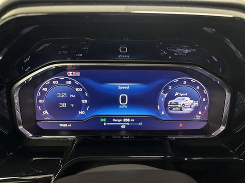 Used 2024 Chevrolet Silverado 1500 LT Trail Boss w/ LT Trail Boss Premium Package image 42