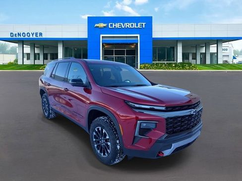 New 2026 Chevrolet Traverse Z71 w/ Enhanced Driving Package image 4