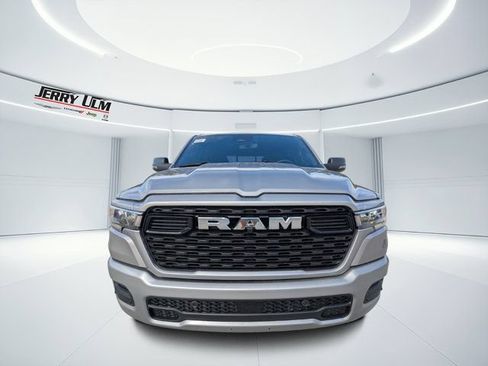 New 2026 RAM 1500 Big Horn AWD/4WD image 8