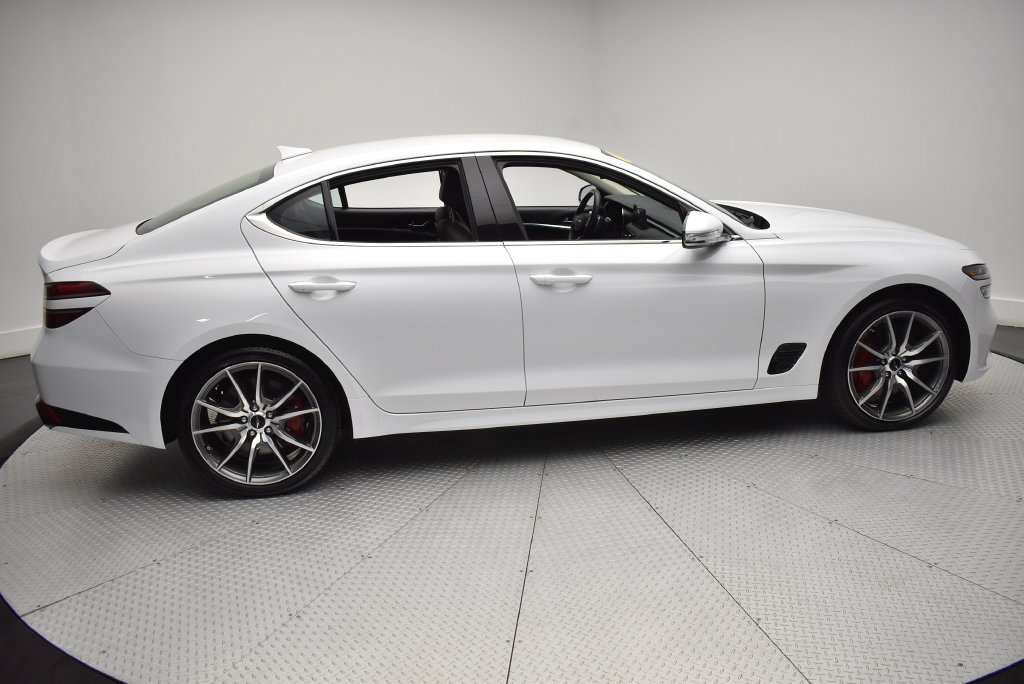 Used 2025 Genesis G70 2.5T AWD/4WD image 4