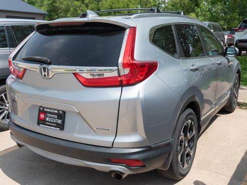 Used 2017 Honda CR-V Touring image 7
