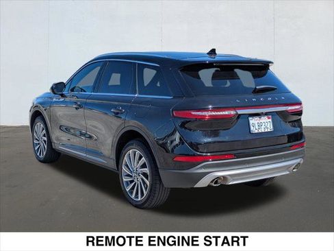 Certified 2023 Lincoln Corsair Reserve image 3