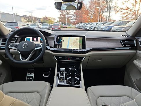 New 2026 Volkswagen Atlas SEL Premium R-Line image 5