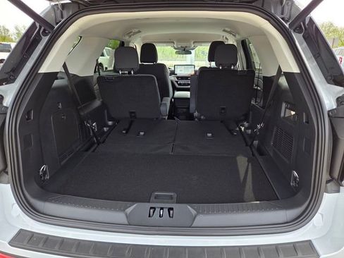 New 2026 Ford Explorer Active image 44