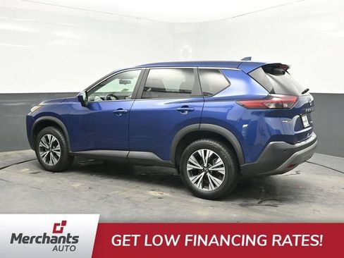 Used 2023 Nissan Rogue SV AWD/4WD image 4