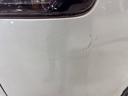 Used 2018 Toyota RAV4 Limited w/ All Weather Liner Package image 10