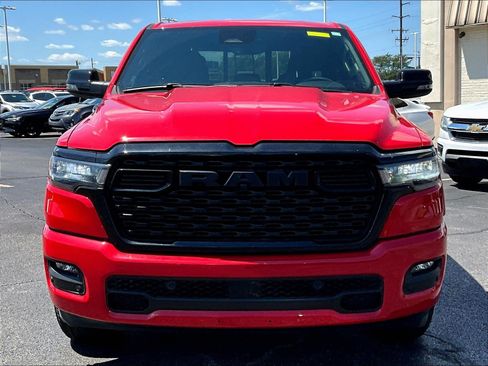 Used 2025 RAM 1500 Big Horn AWD/4WD image 2