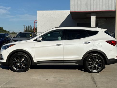 Used 2018 Hyundai Santa Fe Sport w/ Cargo Package image 6