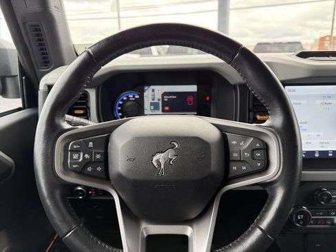 Used 2023 Ford Bronco Badlands AWD/4WD image 18